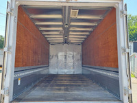 三菱ふそうキャンターアルミウイング小型（2t・3t）[写真12]