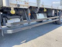 三菱ふそうキャンターアルミウイング小型（2t・3t）[写真20]