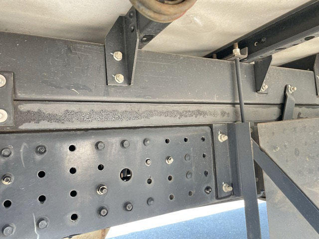 三菱ふそうキャンターアルミウイング小型（2t・3t）[写真24]