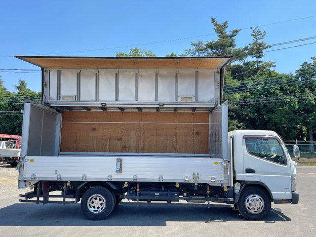 三菱ふそうキャンターアルミウイング小型（2t・3t）[写真08]
