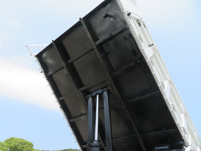 三菱ふそうファイター深ダンプ（土砂禁ダンプ）増トン（6t・8t）[写真39]