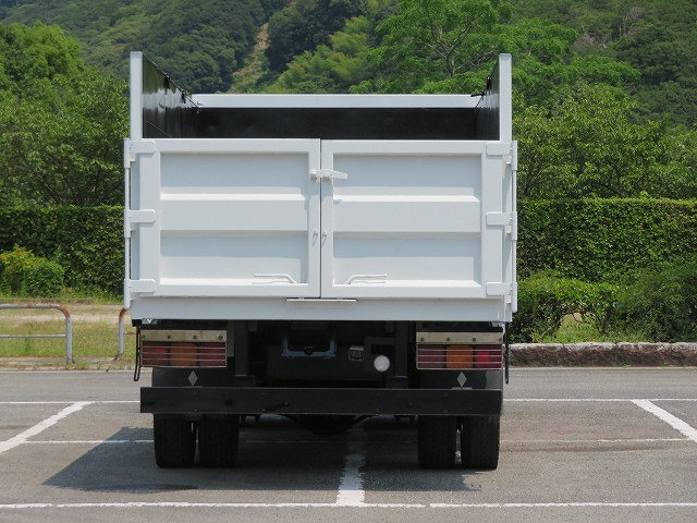 三菱ふそうファイター深ダンプ（土砂禁ダンプ）増トン（6t・8t）[写真07]