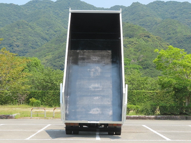 三菱ふそうファイター深ダンプ（土砂禁ダンプ）増トン（6t・8t）[写真09]