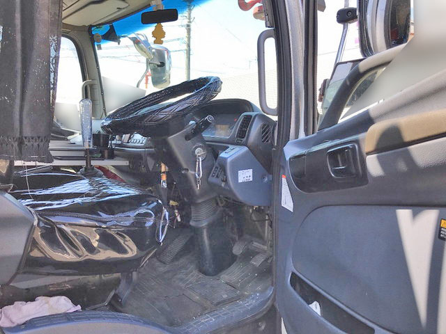 日野レンジャークレーン4段中型（4t）[写真20]