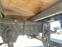 いすゞエルフアルミバン小型（2t・3t）[写真23]