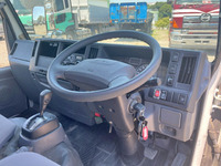 いすゞエルフアルミバン小型（2t・3t）[写真35]