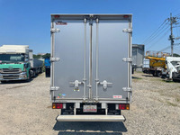 いすゞエルフアルミバン小型（2t・3t）[写真09]