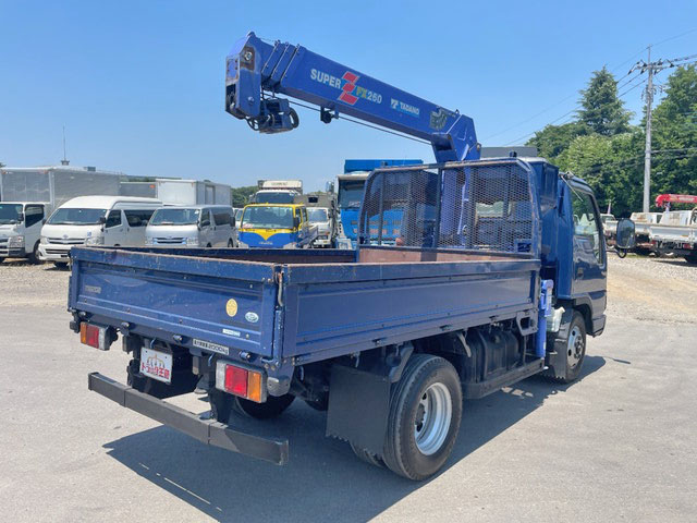 マツダタイタンクレーン4段小型（2t・3t）[写真02]