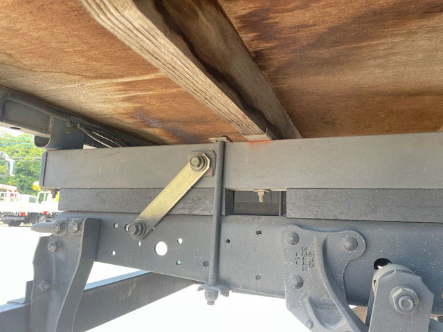 マツダタイタンクレーン4段小型（2t・3t）[写真27]