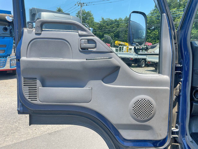 マツダタイタンクレーン4段小型（2t・3t）[写真31]