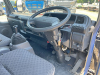 マツダタイタンクレーン4段小型（2t・3t）[写真37]