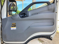 日野デュトロセーフティローダー小型（2t・3t）[写真30]