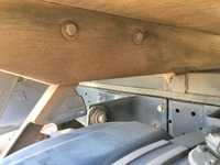 いすゞエルフ平ボディ小型（2t・3t）[写真20]