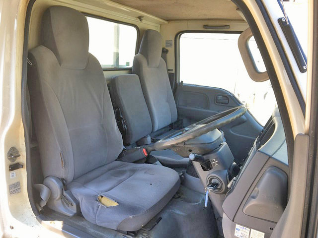 いすゞエルフ平ボディ小型（2t・3t）[写真31]