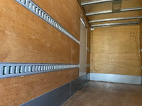 いすゞエルフアルミバン小型（2t・3t）[写真10]