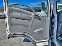 いすゞエルフアルミバン小型（2t・3t）[写真23]