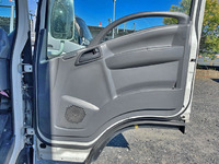 いすゞエルフアルミバン小型（2t・3t）[写真24]