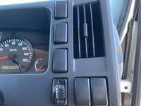 いすゞエルフアルミバン小型（2t・3t）[写真35]