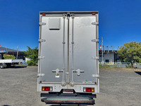 いすゞエルフアルミバン小型（2t・3t）[写真09]