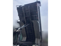 日野プロフィアダンプ大型（10t）[写真14]