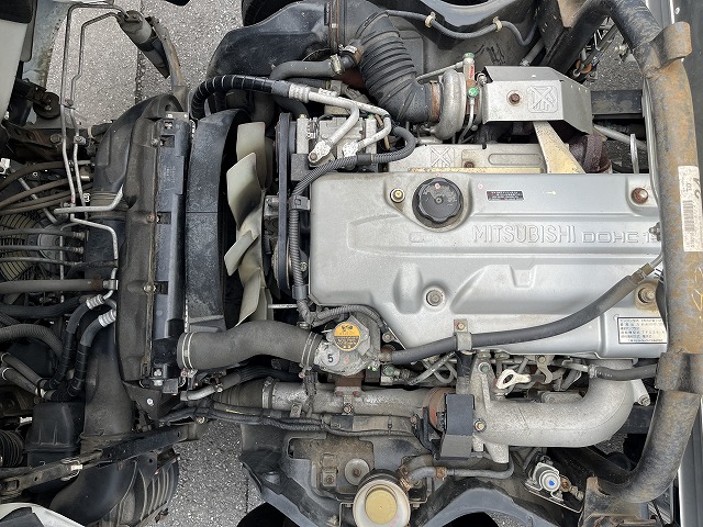 三菱ふそうキャンターアルミバン小型（2t・3t）[写真14]