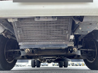 三菱ふそうキャンターアルミバン小型（2t・3t）[写真16]