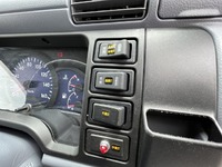 三菱ふそうキャンターアルミバン小型（2t・3t）[写真25]