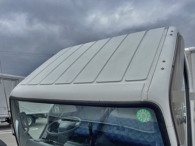 三菱ふそうキャンターアルミバン小型（2t・3t）[写真33]