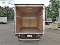 いすゞエルフアルミバン小型（2t・3t）[写真10]