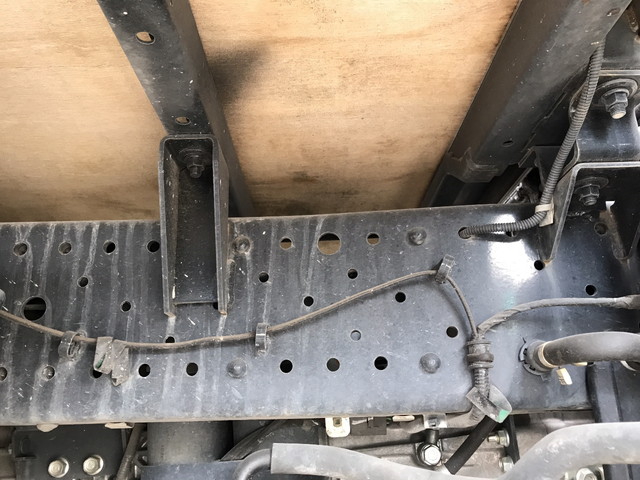 いすゞエルフアルミバン小型（2t・3t）[写真18]