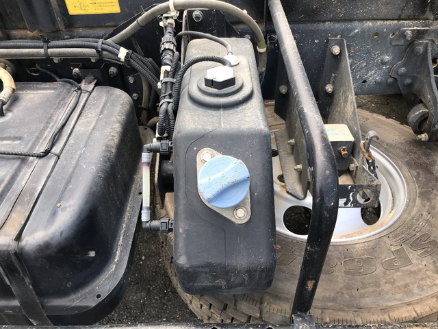 三菱ふそうファイターダンプ中型（4t）[写真18]