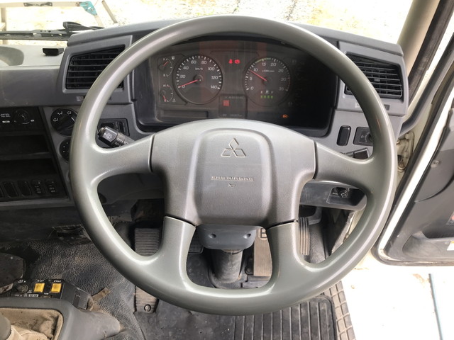 三菱ふそうファイターダンプ中型（4t）[写真31]