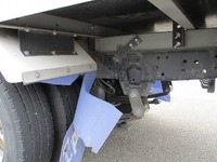 いすゞエルフ冷凍車（冷蔵車）小型（2t・3t）[写真17]