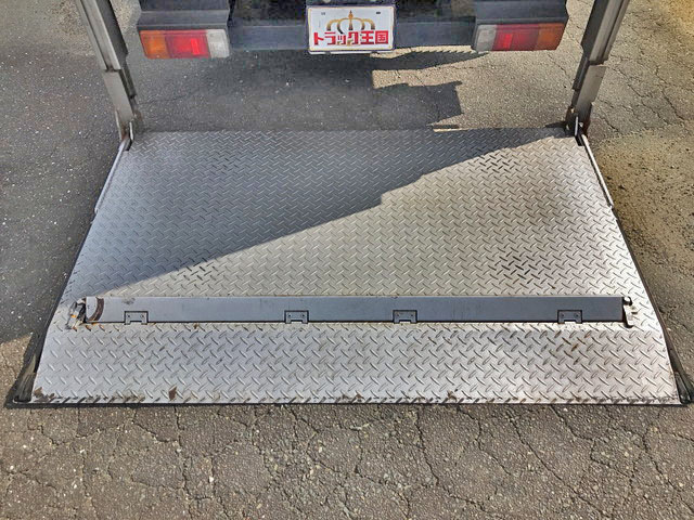 トヨタダイナアルミバン小型（2t・3t）[写真17]