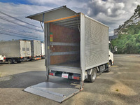 トヨタダイナアルミバン小型（2t・3t）[写真03]