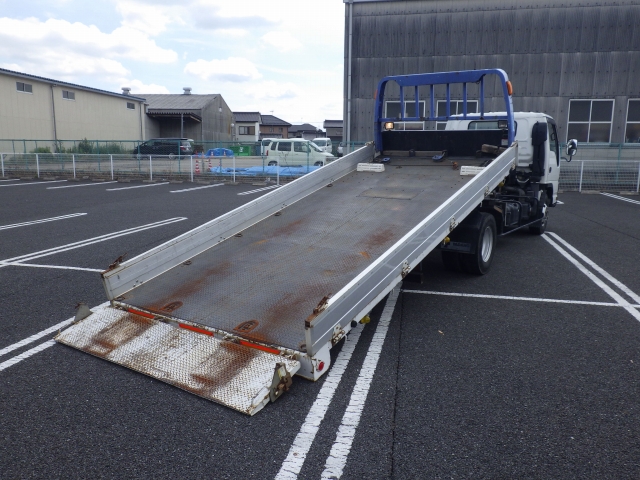 いすゞエルフセーフティローダー小型（2t・3t）[写真02]