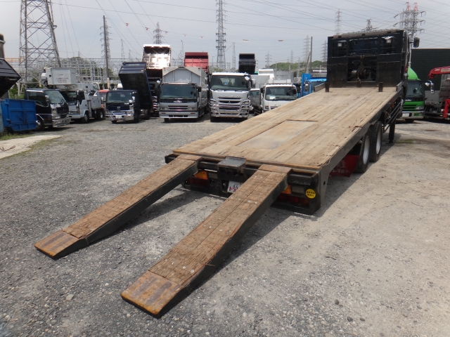 日野プロフィアセルフローダー大型（10t）[写真02]