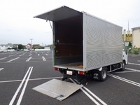 マツダタイタンアルミバン小型（2t・3t）[写真02]