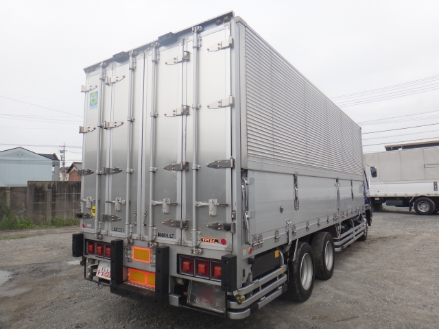 三菱ふそうファイターアルミウイング増トン（6t・8t）[写真02]