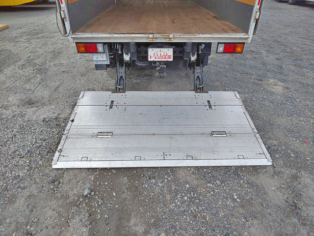 日野デュトロアルミバン小型（2t・3t）[写真14]