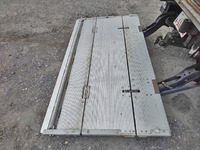 日野デュトロアルミバン小型（2t・3t）[写真15]