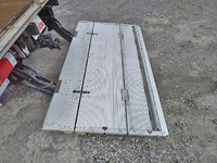 日野デュトロアルミバン小型（2t・3t）[写真16]