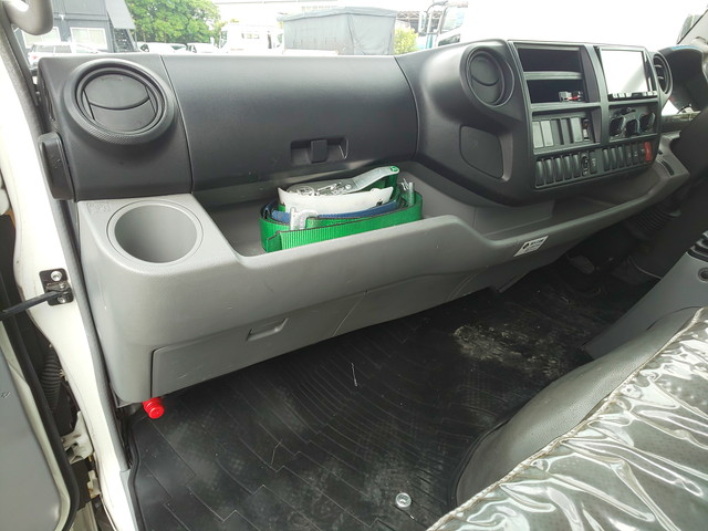 日野デュトロアルミバン小型（2t・3t）[写真30]