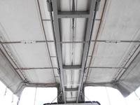 三菱ふそうキャンター幌ウイング小型（2t・3t）[写真12]