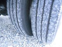 三菱ふそうキャンター幌ウイング小型（2t・3t）[写真24]