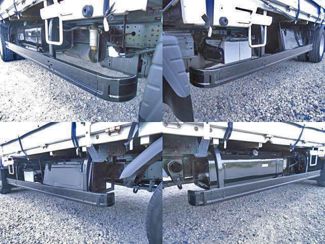 三菱ふそうキャンター幌ウイング小型（2t・3t）[写真26]