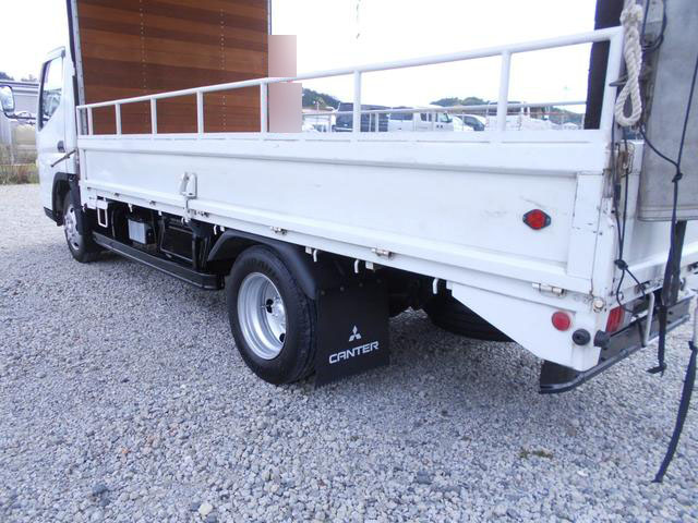 三菱ふそうキャンター幌ウイング小型（2t・3t）[写真06]
