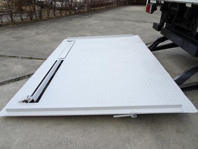 マツダタイタン平ボディ小型（2t・3t）[写真06]