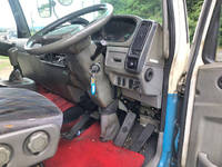 三菱ふそうファイターアルミウイング中型（4t）[写真33]