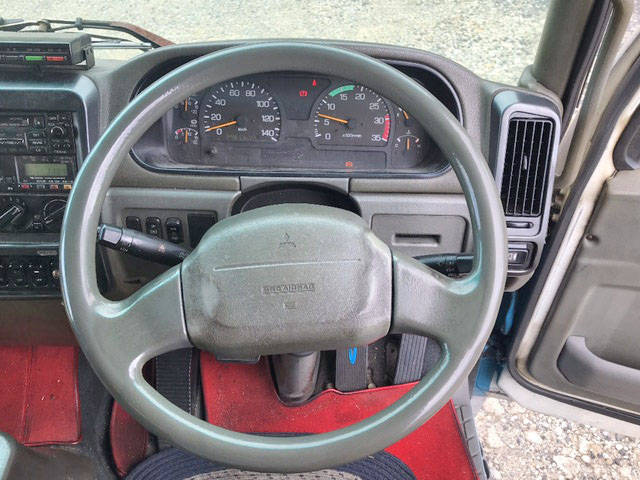 三菱ふそうファイターアルミウイング中型（4t）[写真34]